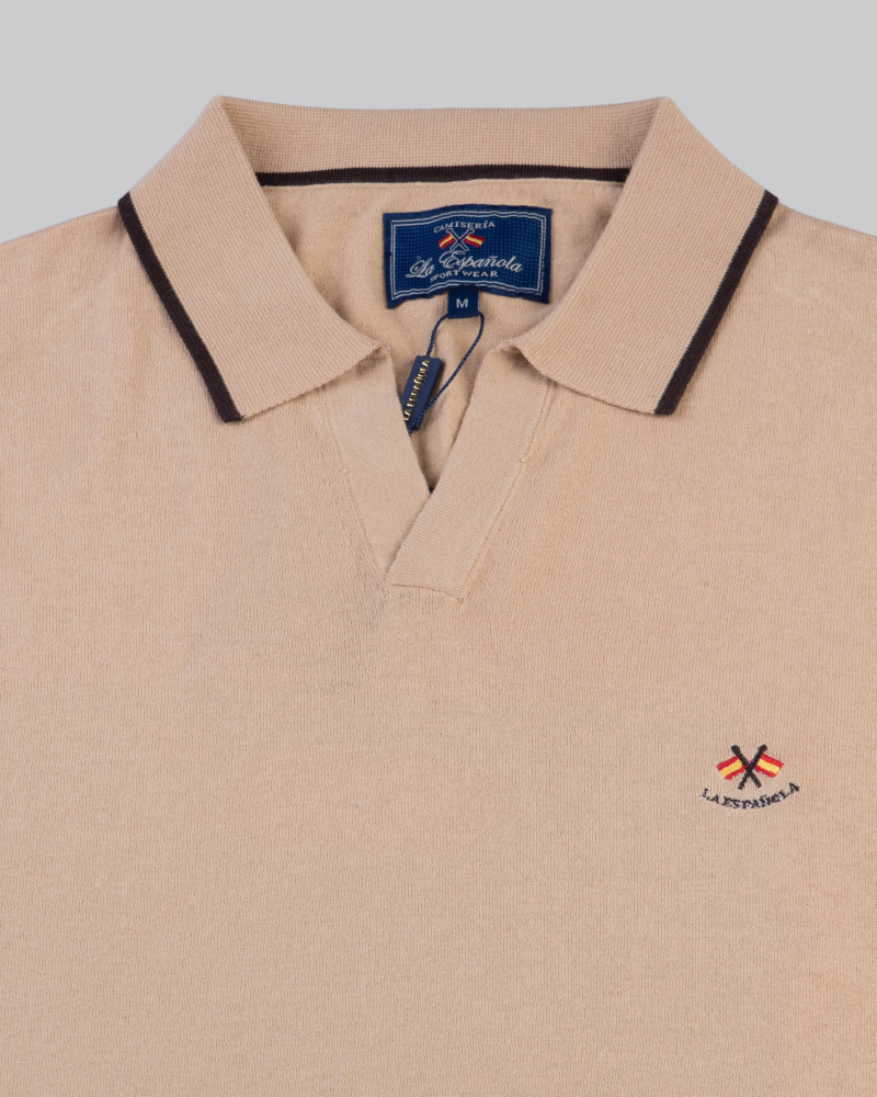 Polo algodón básico cuello en V | La Española