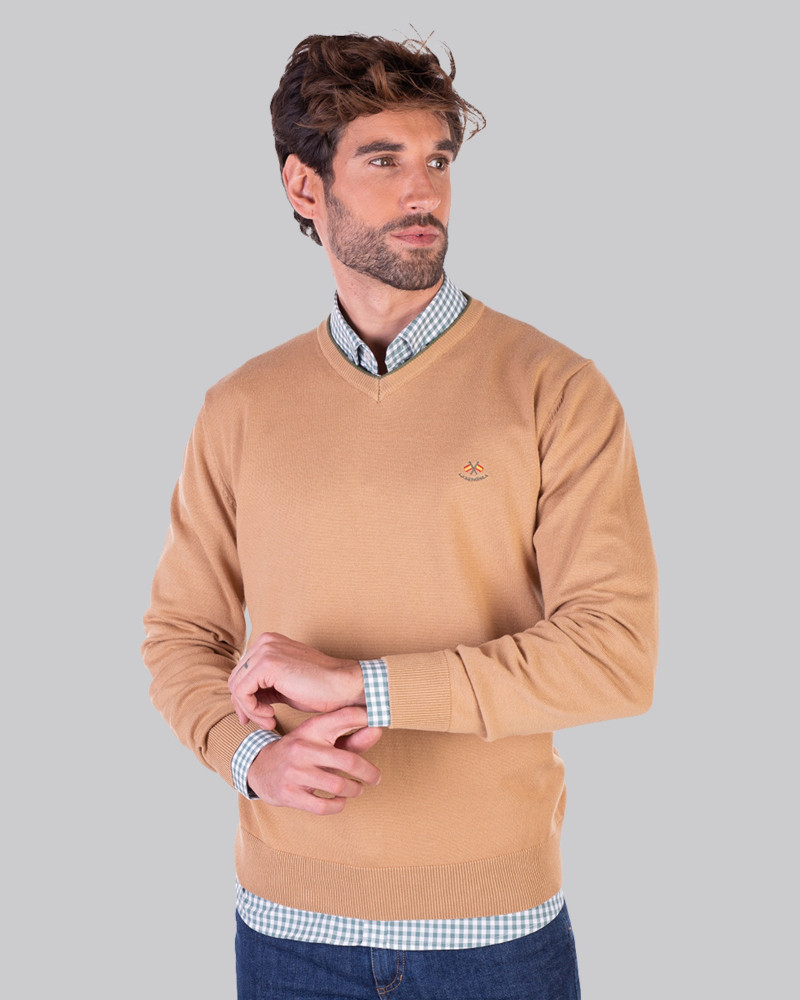 Suéter cuello pico para hombre  | La Española