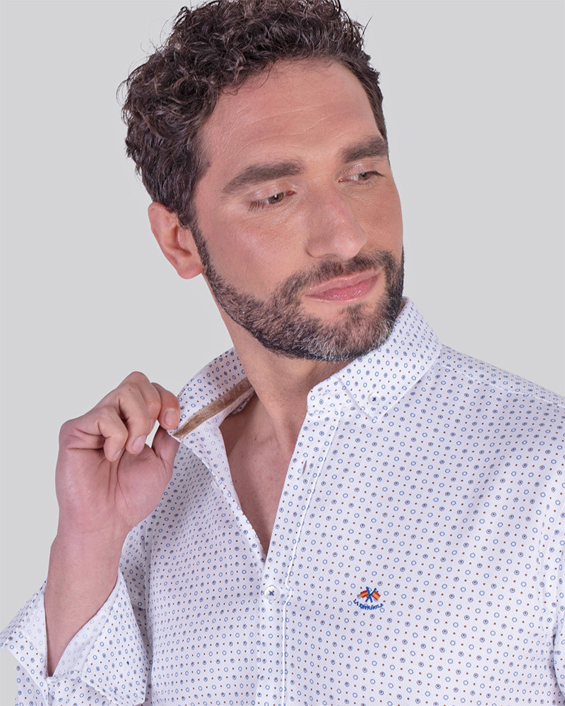 Camisa algodón estampada y logo bordado | La Española