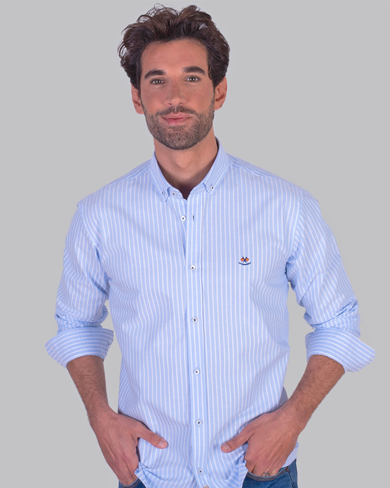 Camisa oxford raya con cuello botón | La Española