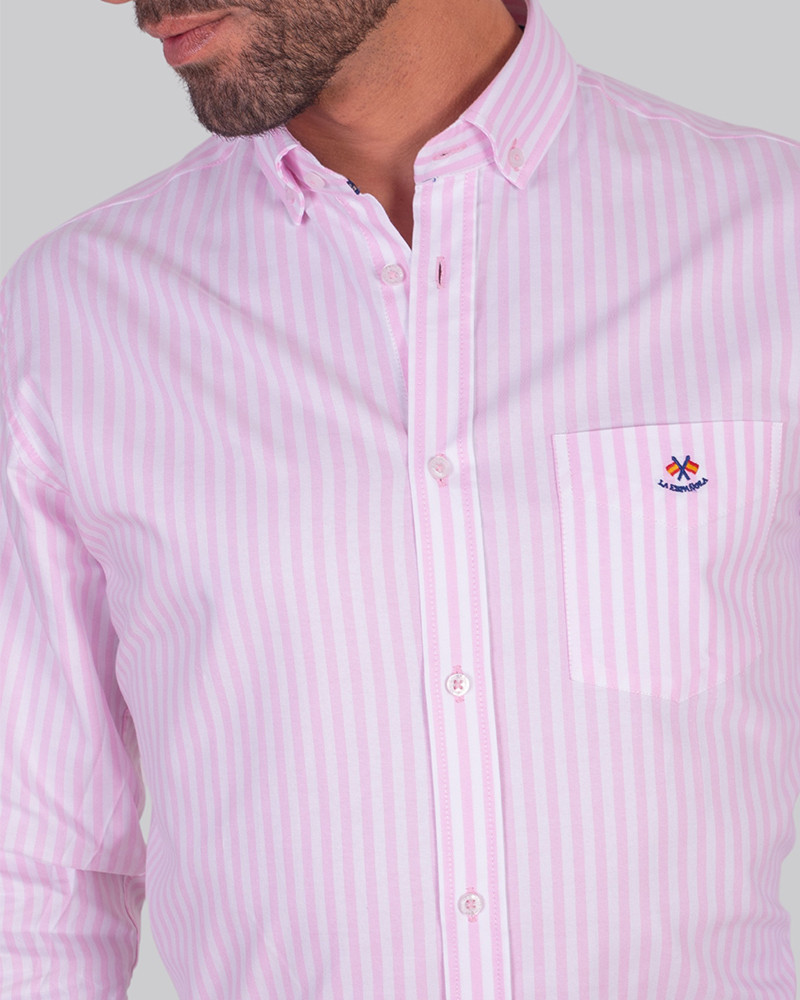 Camisa regular tejido Oxford con bolsillo | Camisería La Española