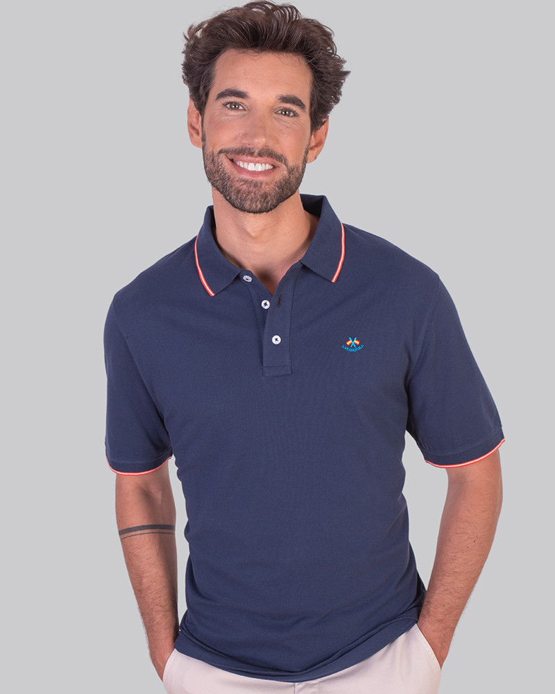 Polo algodón básico con bandera en cuello para hombre | La Española