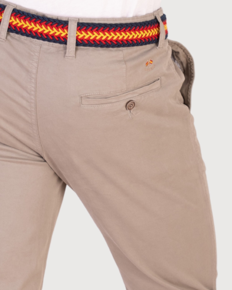 Pantalón 5 bolsillos color kaki para hombre | La Española