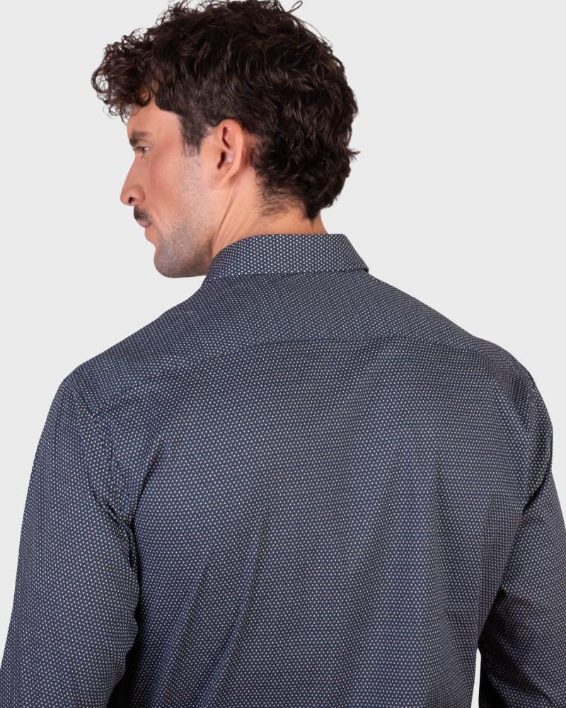 Camisa tejido oxford con bolsillo y logo bordado | La Española