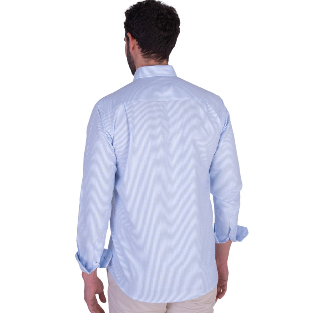 Camiseta Oxford de patrón regular con bolsillo y color Azul