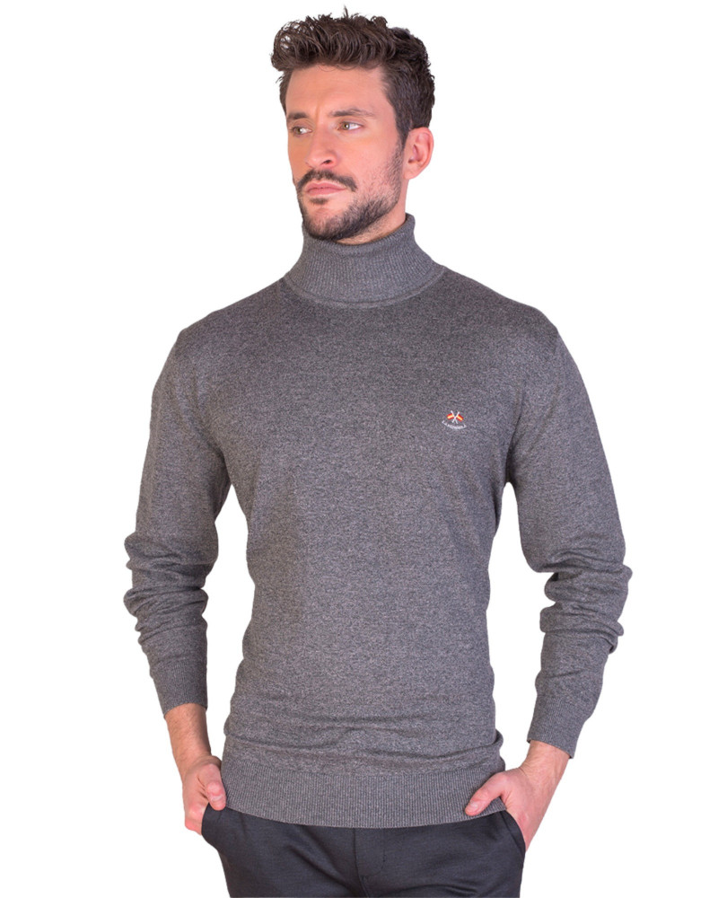 Serie 10753 suéter cuello cisne color gris marengo