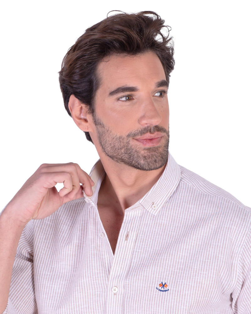 Camisa algodón raya con cuello botón