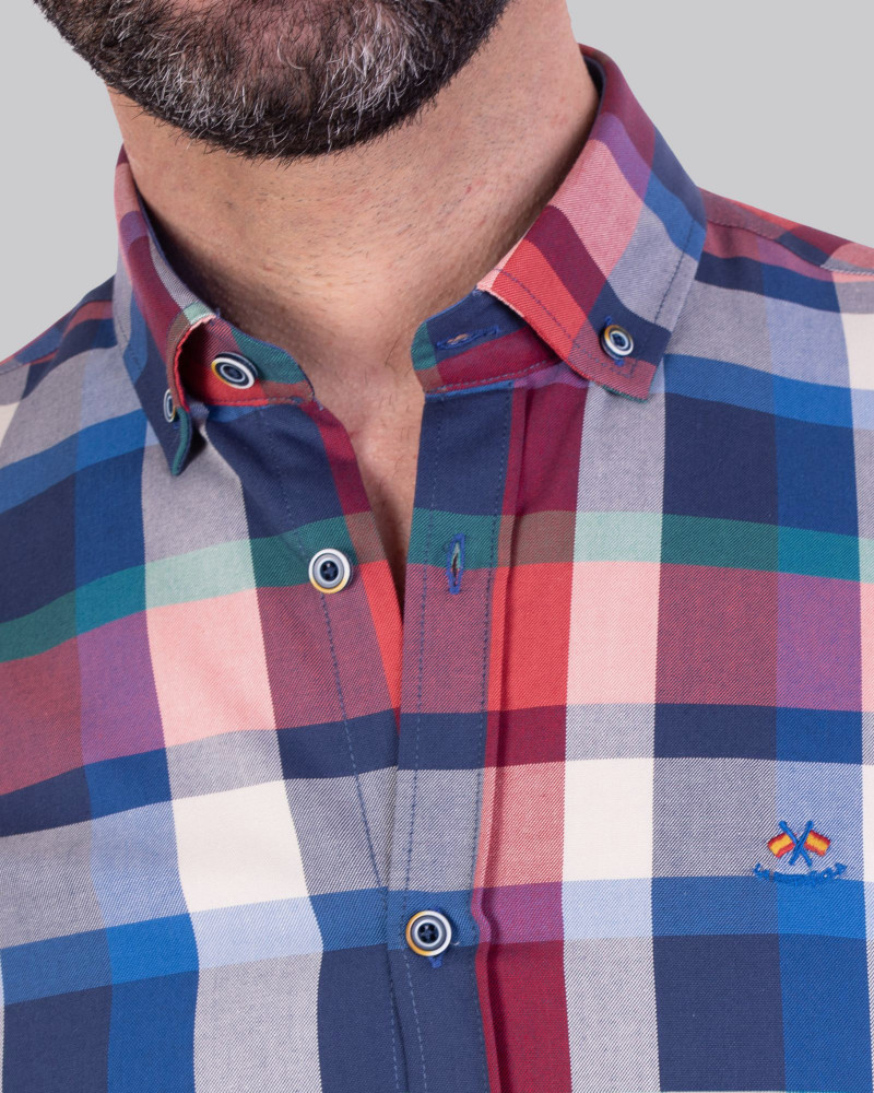 Camisa algodón estampado cuadros y cuello botón | La Española