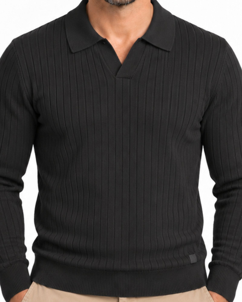 Suéter cuello V canalé serie 255 color negro