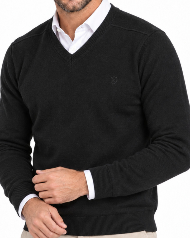 suéter cuello pico básico serie 380 color negro